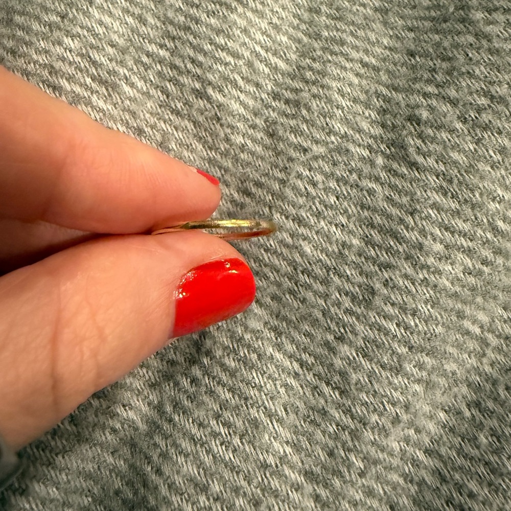 Elegant Gold-Tone Ring